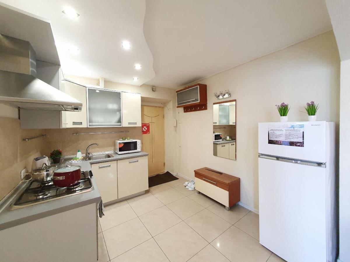 קייב Inn Home Apartments - Pechersk Area מראה חיצוני תמונה