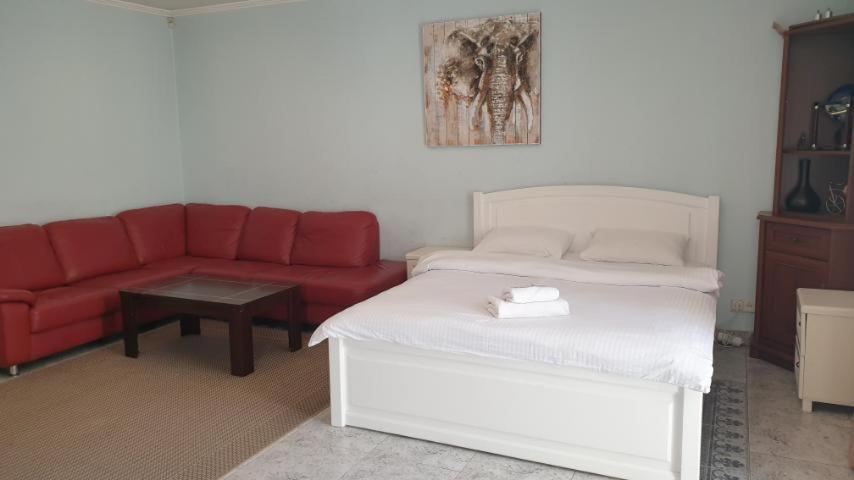 קייב Inn Home Apartments - Pechersk Area מראה חיצוני תמונה