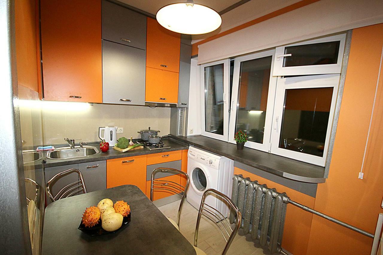 קייב Inn Home Apartments - Pechersk Area מראה חיצוני תמונה